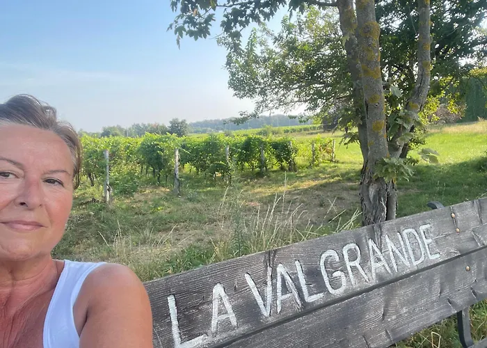 Cascina Valgrande 2 ホームステイ
